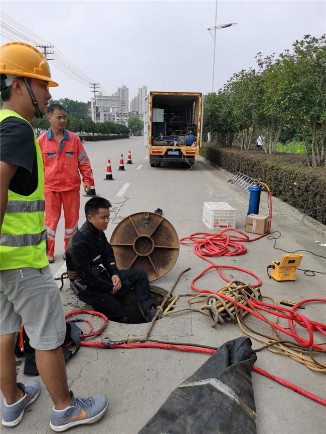 太湖翻衬法管道修复技术主要工序